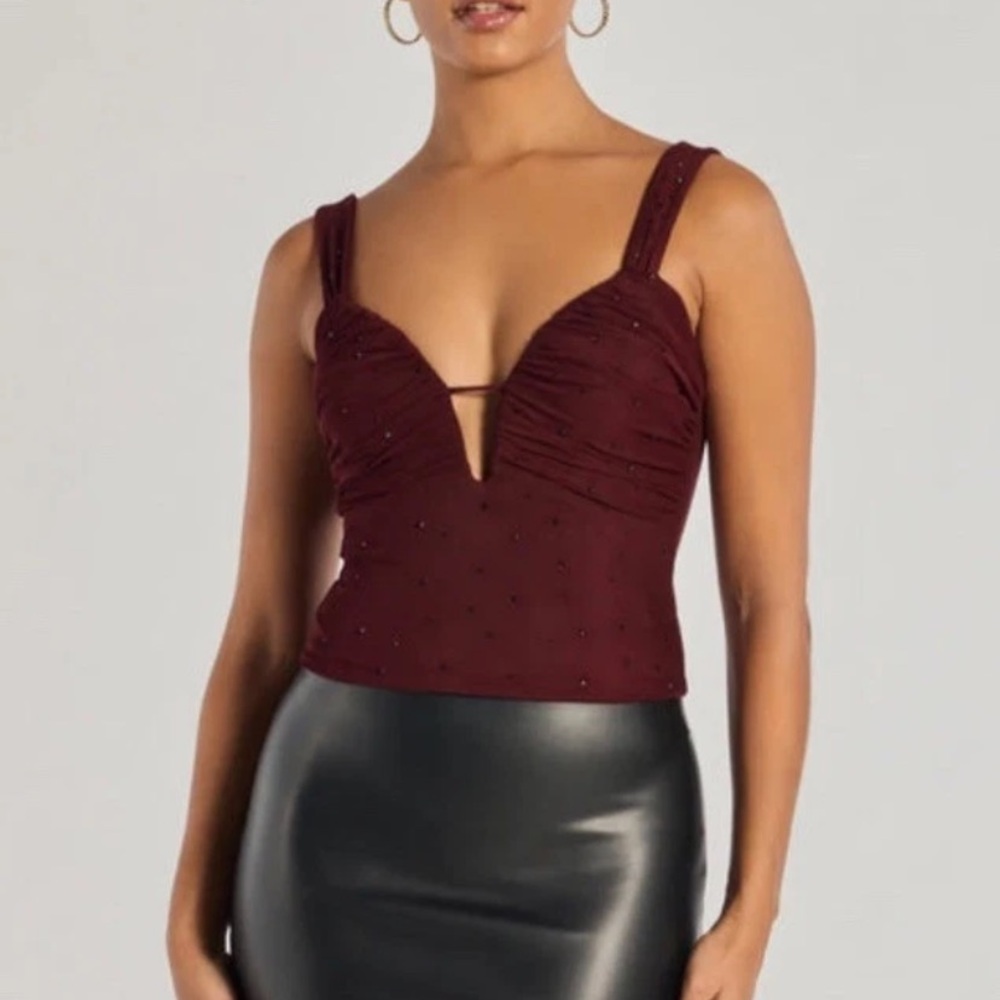 Windsor Elegant Burgundy Sleeveless Rhinestone Top
